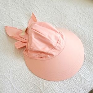 Ladies Wide Brim Hat w/Tie Back - New